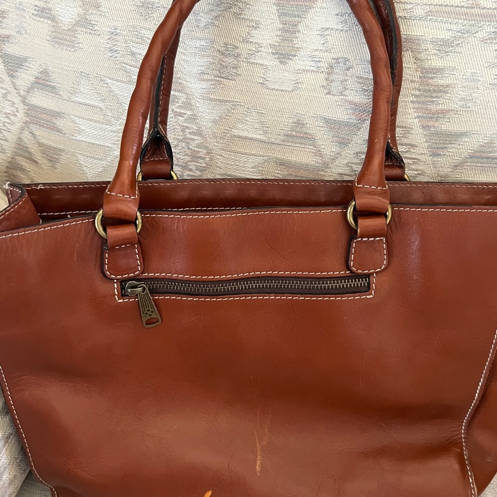 Purse - Picture 2 of 3